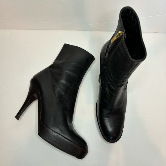 Yves Saint Laurent Black Ankle Boots - Picture 1 of 14